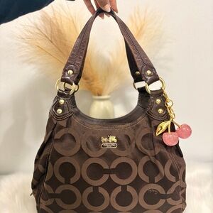 Vintage Coach Madison Maggie Hobo Shoulder Bag